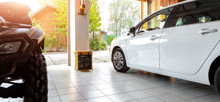 Garage Door Repair Service in Toronto
