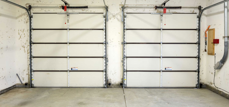 Greasing Garage Door Tracks in Yonge Lawrence Village, ON